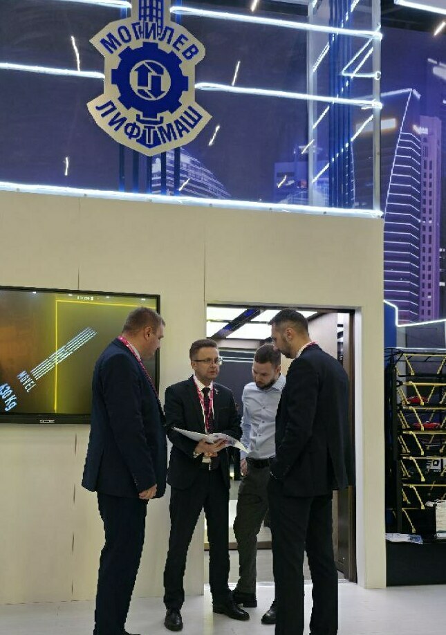 Защита лифта панелями Защита стен лифта Коверлифт